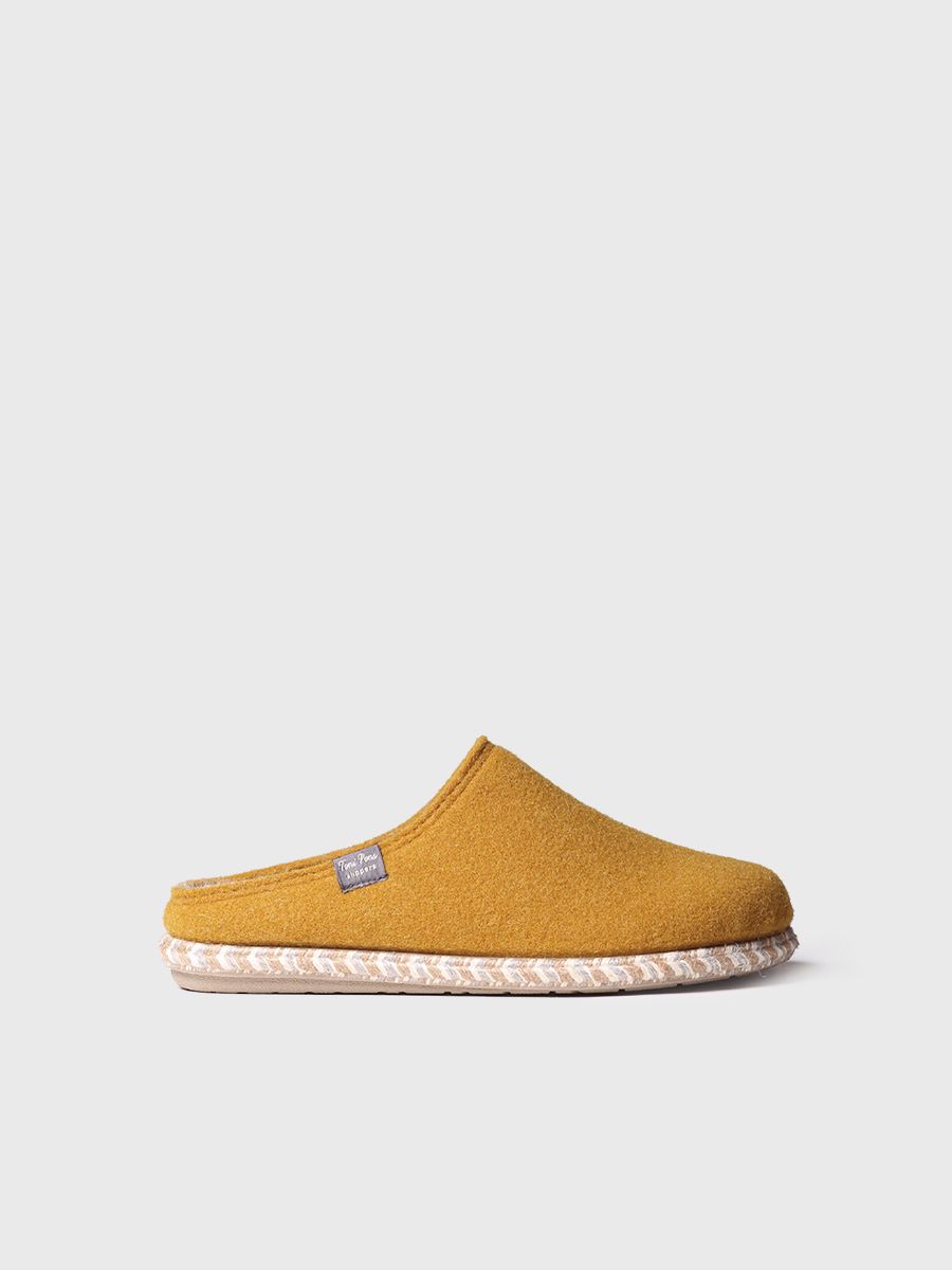 Women's slippers in felt in Ocre - DELI-FP-OCRE