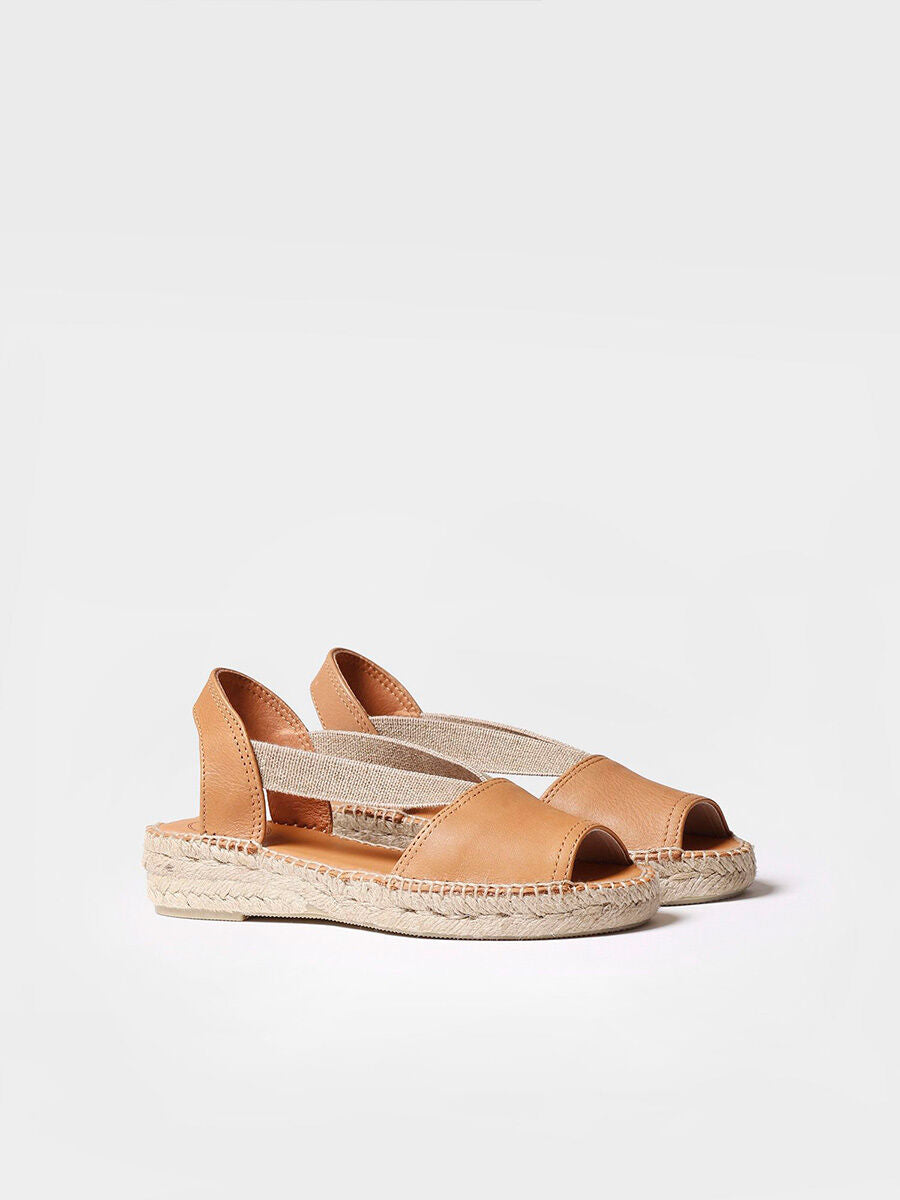 Flat leather sandal with elastics - ETNA-TAN